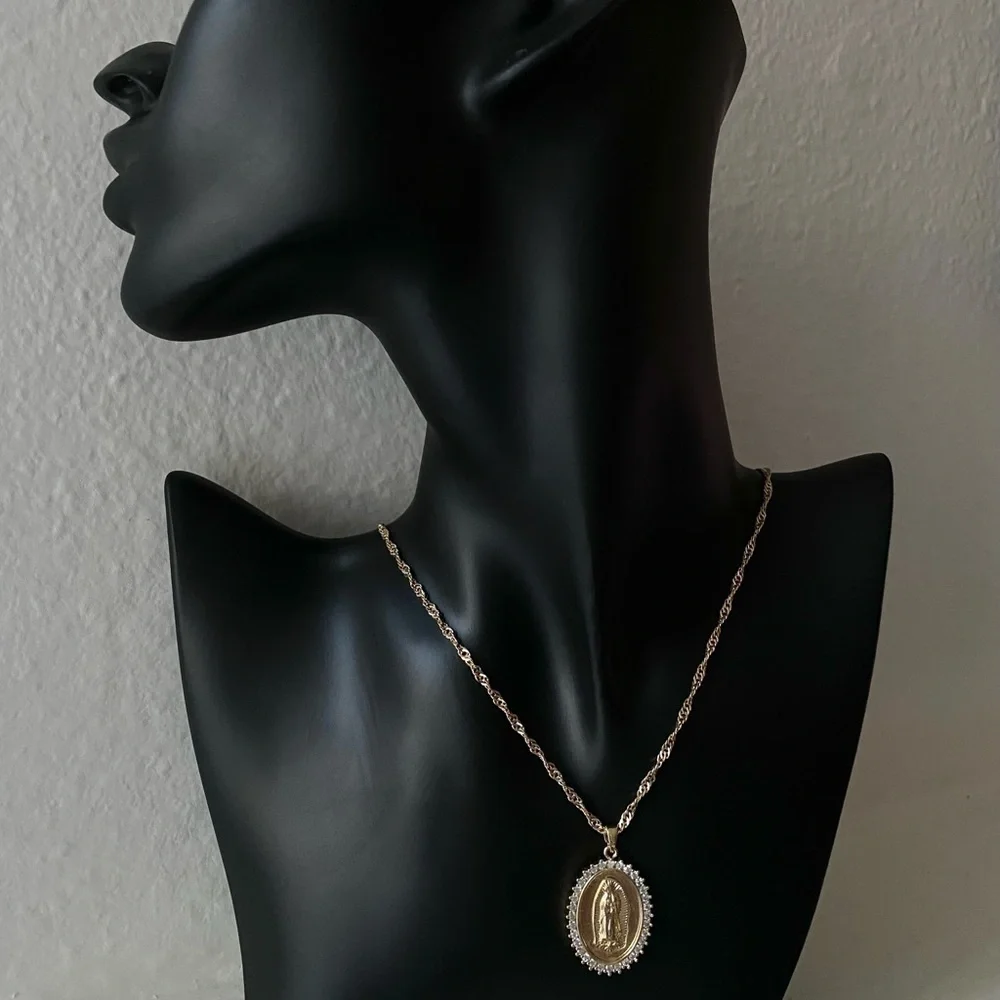 Rhinestone Virgin Mary Pendant - Picture 2 of 6